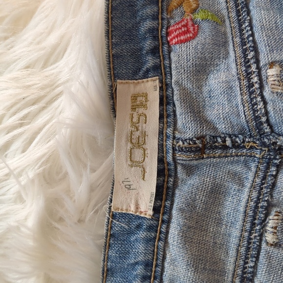 Joe's Jeans 1971 Vintage - Picture 7 of 9